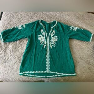 Soft Surroundings Katie Gauze Tunic Green White Embroidery Petite Medium Cotton